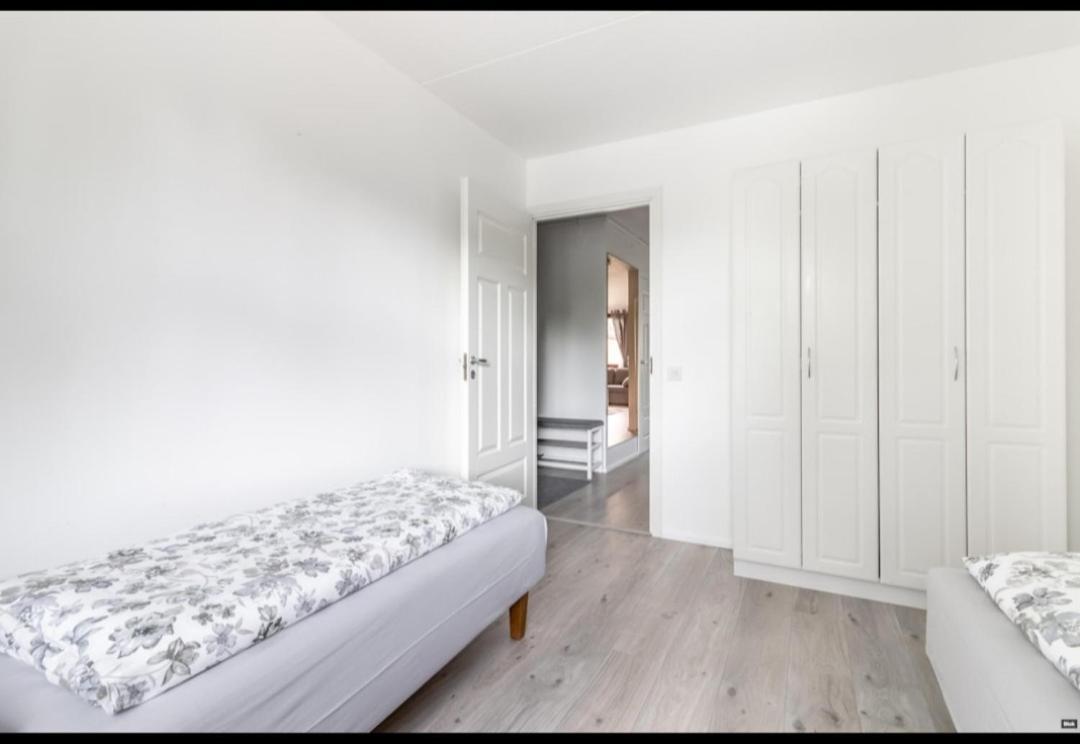 Easy And Short From The Airport Apartment Хелзинки Екстериор снимка