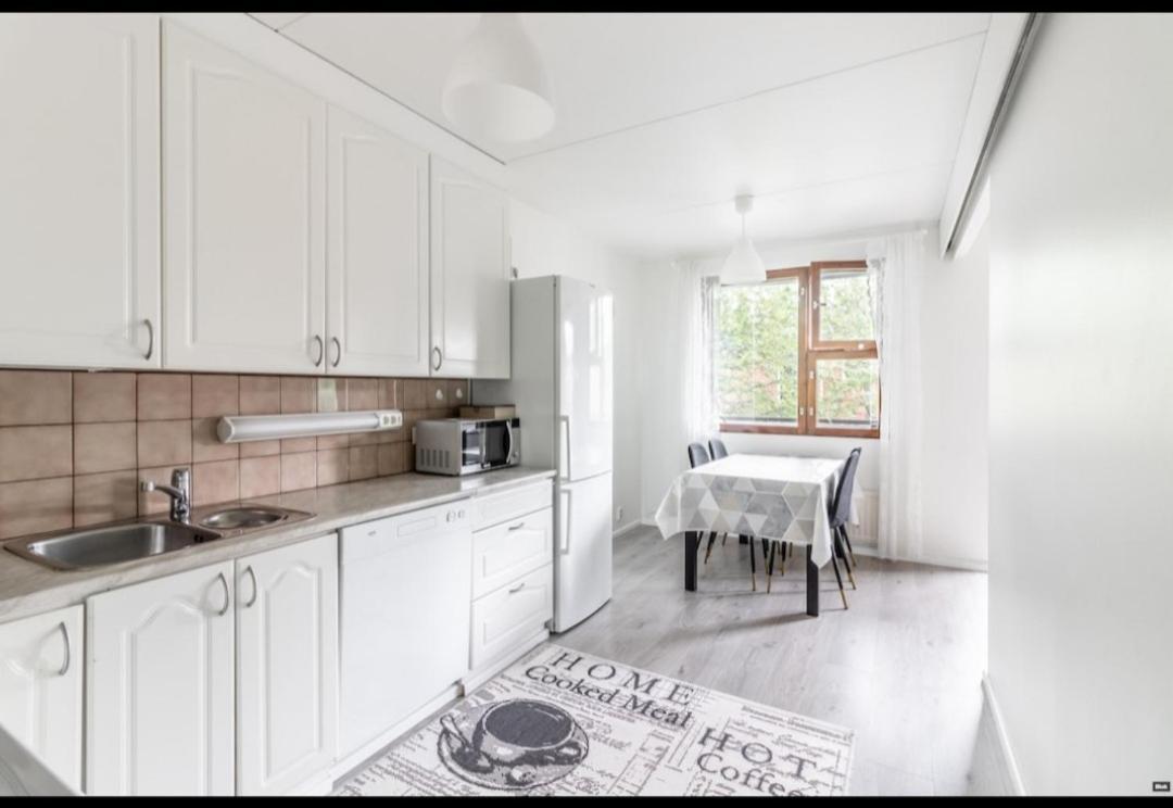 Easy And Short From The Airport Apartment Хелзинки Екстериор снимка